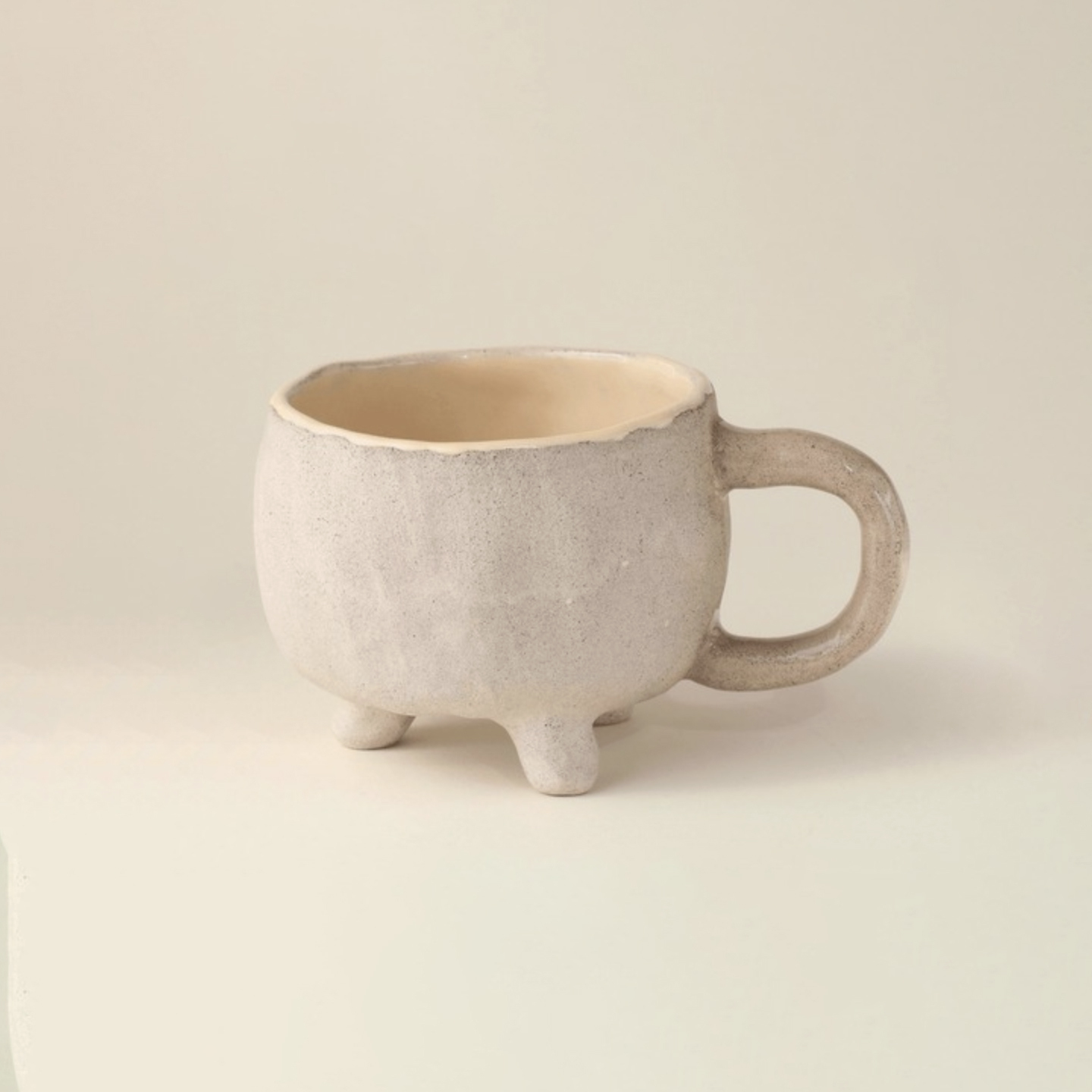 Sip N' Slurry: Pinch pot mug with Chiara No - logo